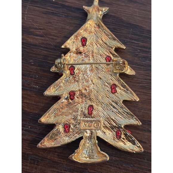 VTG Kenneth Cole Gold-Tone Christmas Tree Brooch Red Poinsettias & Rhinestones - Picture 2 of 3